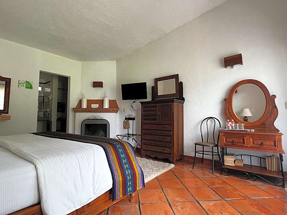 Casa Bugambilia, Un Pequeño Hotel en Tepoztlán