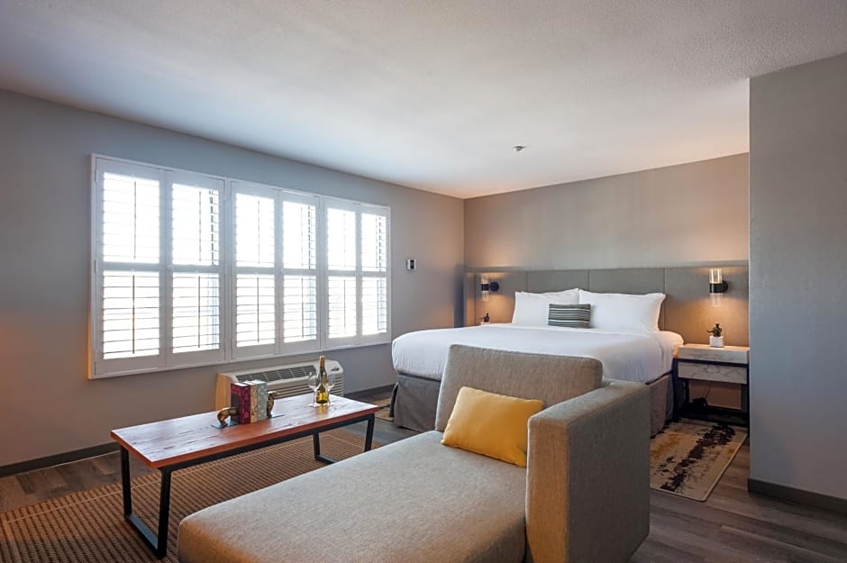 Hotel Indigo Napa Valley By IHG