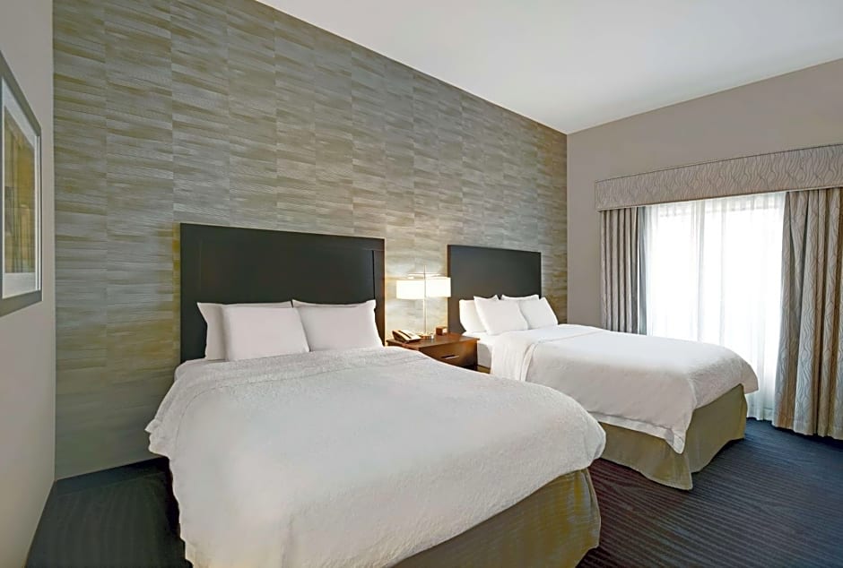 Hampton Inn By Hilton And Suites Robbinsville