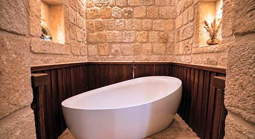 Luvi Cave Hotel