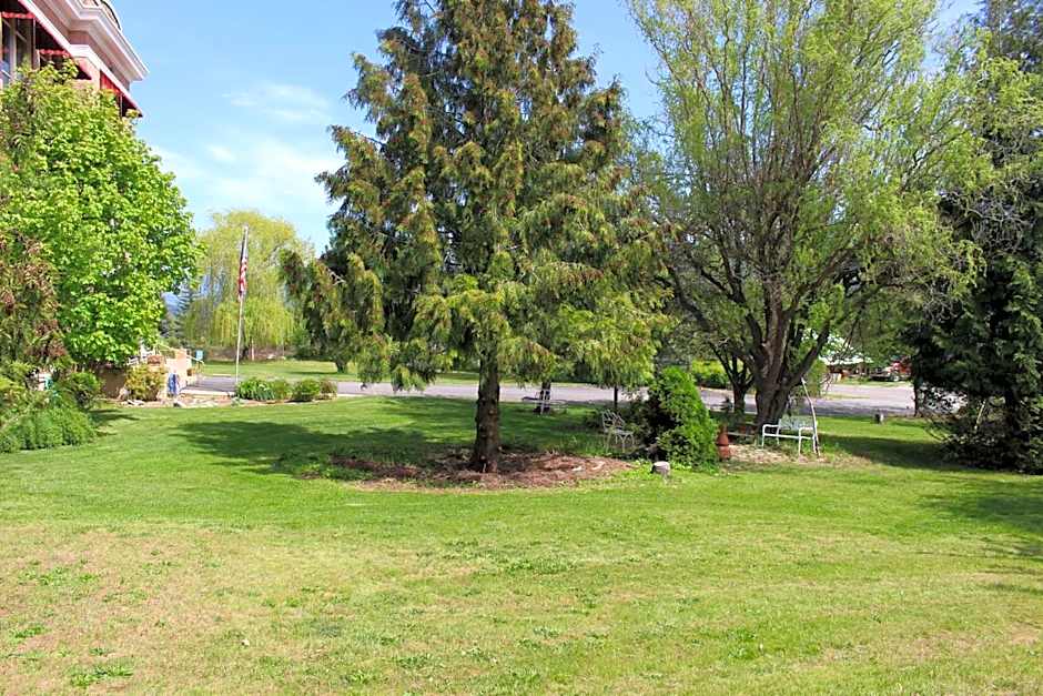 Northside School Bed & Breakfast