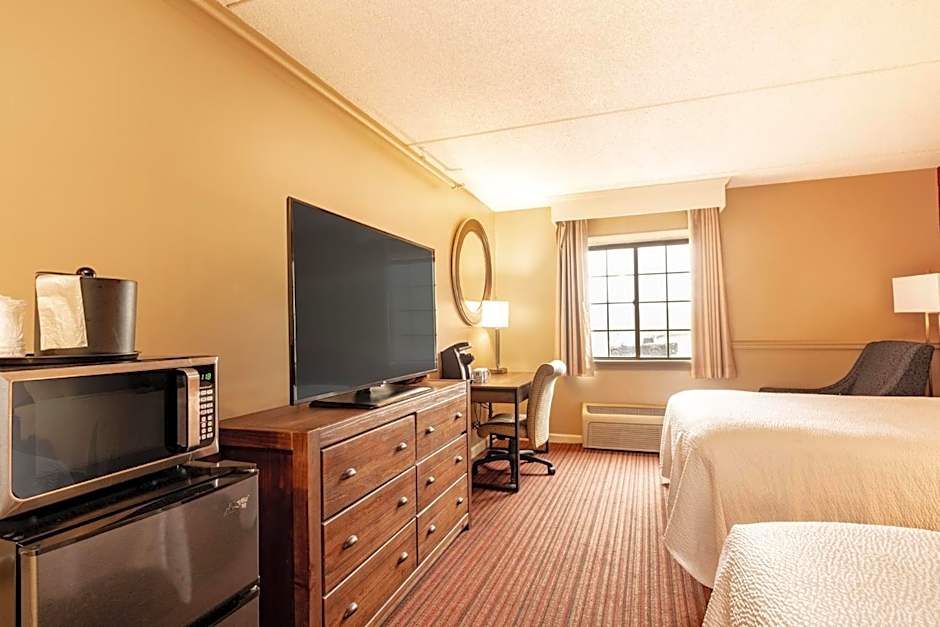 Fireside Inn & Suites West Lebanon