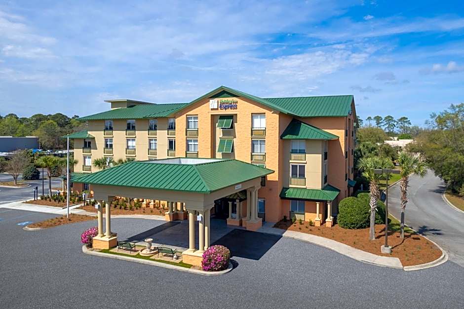 Holiday Inn Express Hotel & Suites Bluffton at Hilton Head Area By IHG