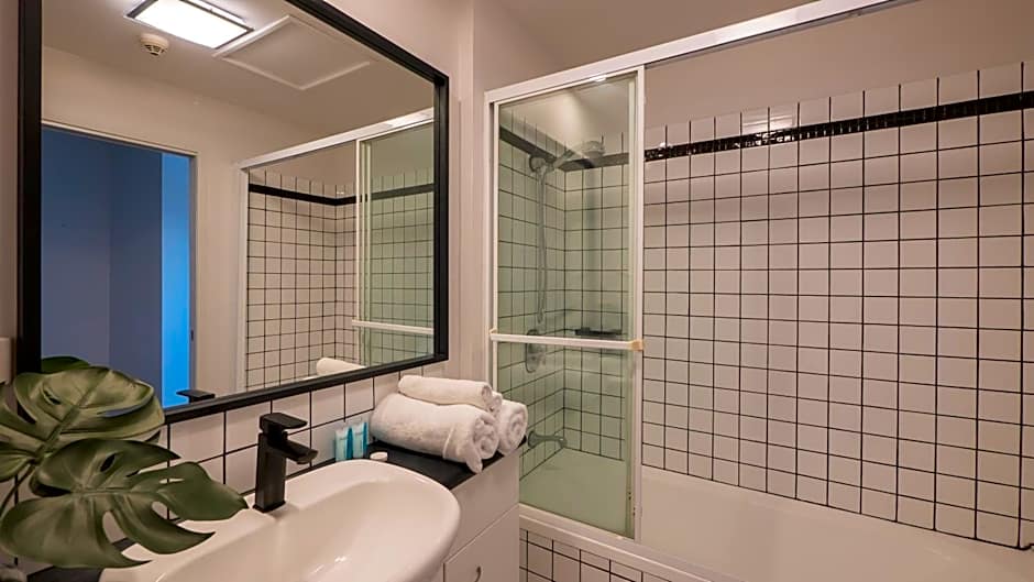 Ridge Apartment Hotel