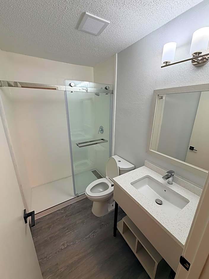 MainStay Suites Indianapolis Northwest - College Parks