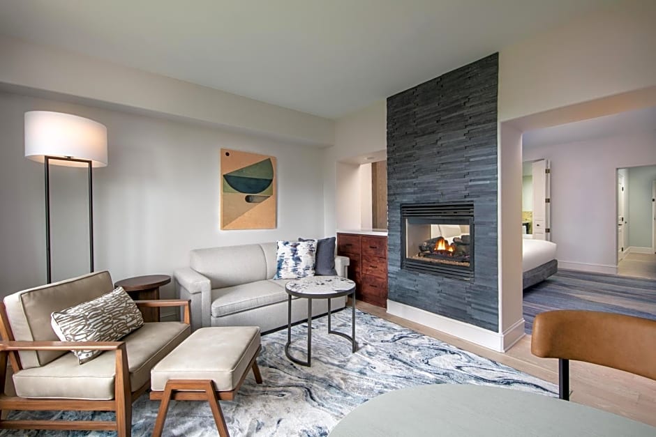 The Westin Sacramento Riverfront Hotel & Spa