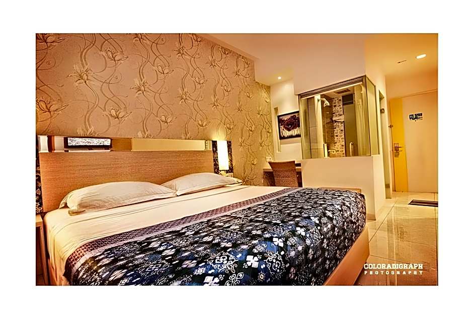 Dewarna Hotels Sutoyo