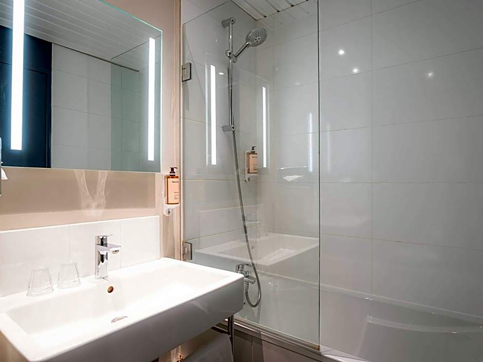 Mercure Paris Montparnasse Pasteur
