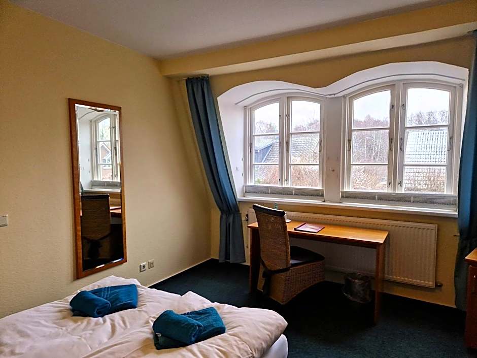 Hotel Fährhaus Niederkleveez