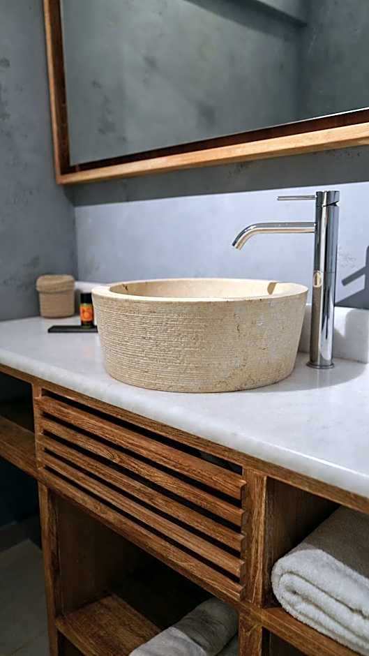 The Mini Beach Hotel