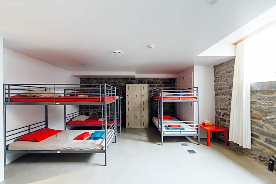 Alt Hostel