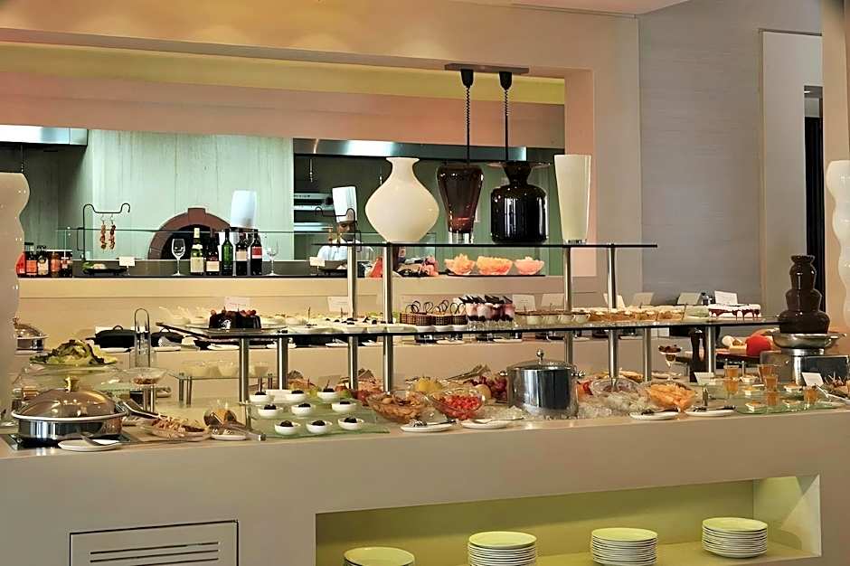 Lemon Tree Premier 1, Gurugram
