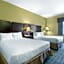 Best Western Plus Plaza By The Green