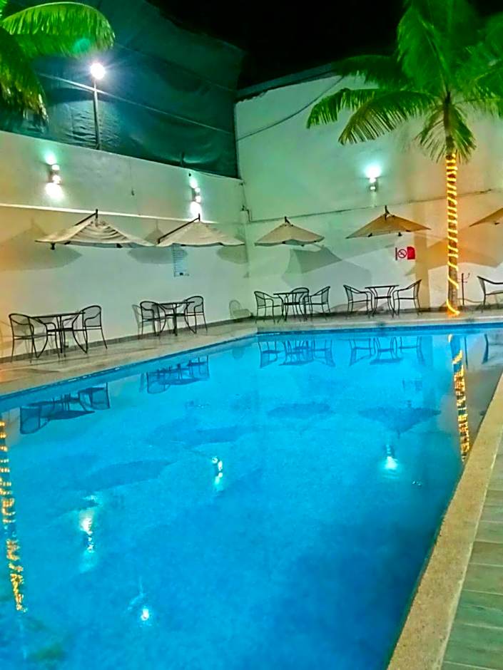 Hotel Plaza Elite
