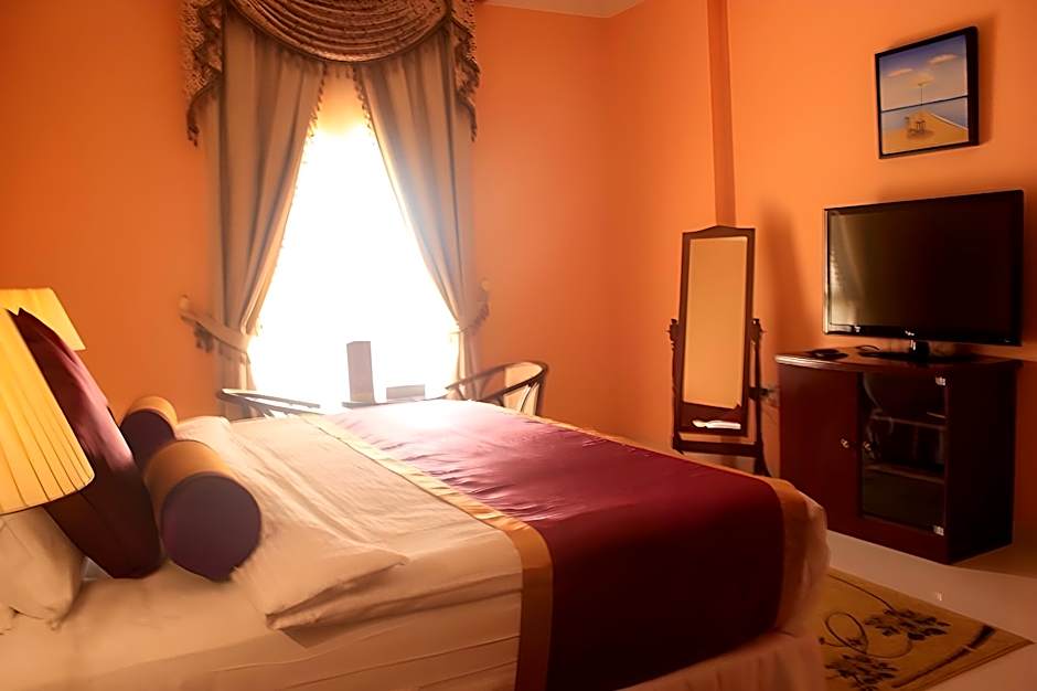 Royal Garden Hotel