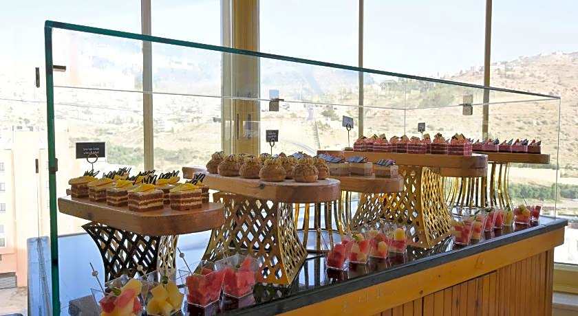 Petra Moon Hotel