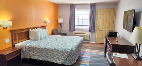 Superior 1 King Bed