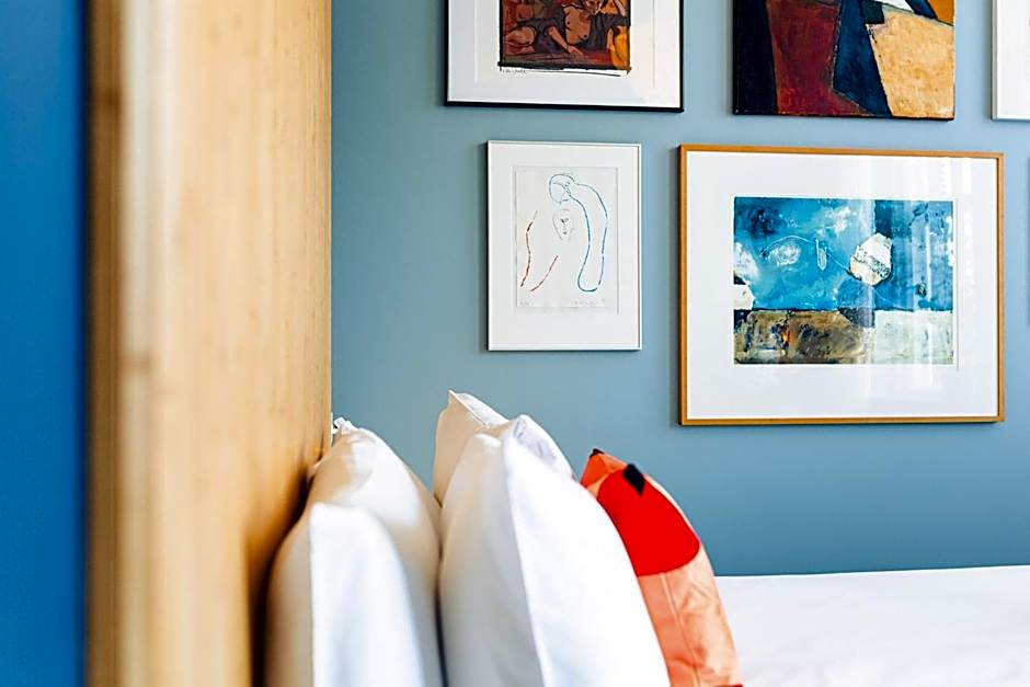 Vie Via - Your Hotel