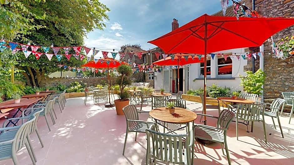 The Oakhill Inn