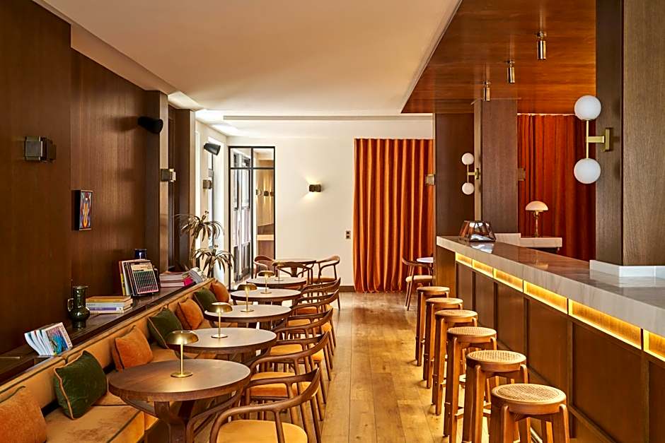 Latroupe Hotel Jardin Secret