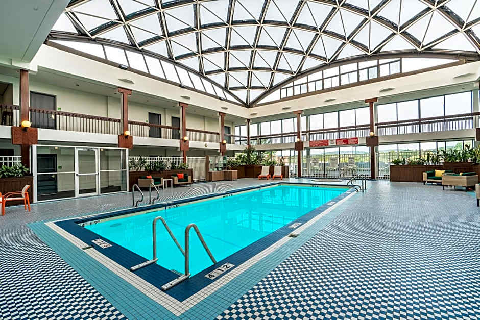 Holiday Inn Hotel And Suites Pittsfield-Berkshires By IHG