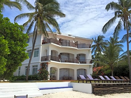 Albatross Ocean View Hotel