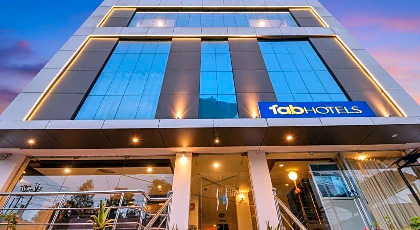 FabHotel Abirami Grand Inn - Nr. Bryant Park