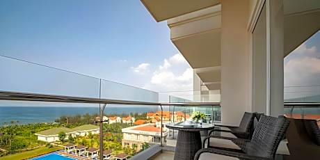 Gold Coast Hotel Resort & Spa