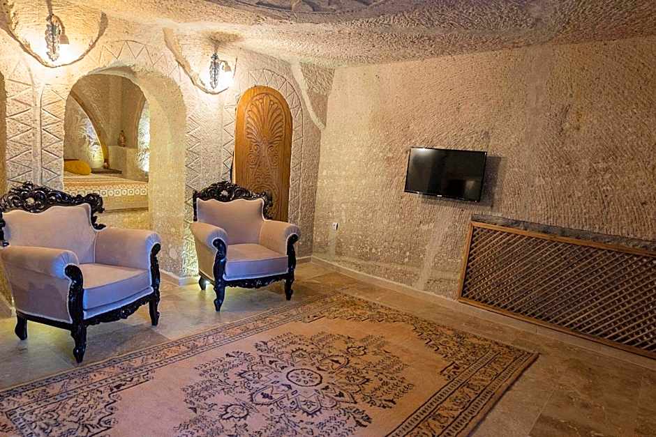 Grand Elite Cave Suites