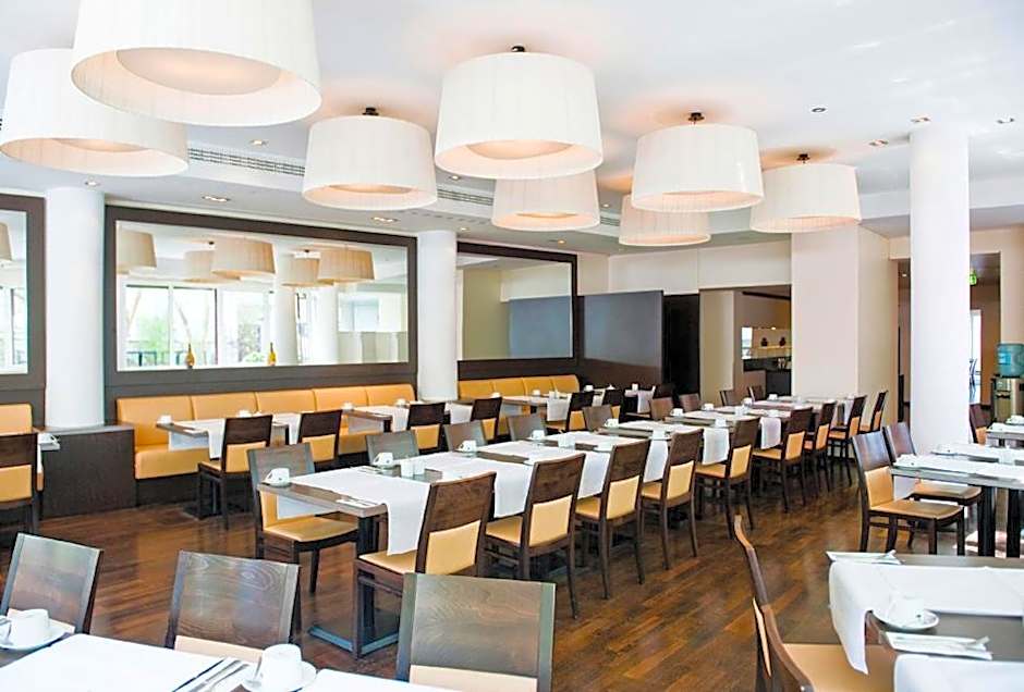 Bristol Hotel - Frankfurt City - Central Station