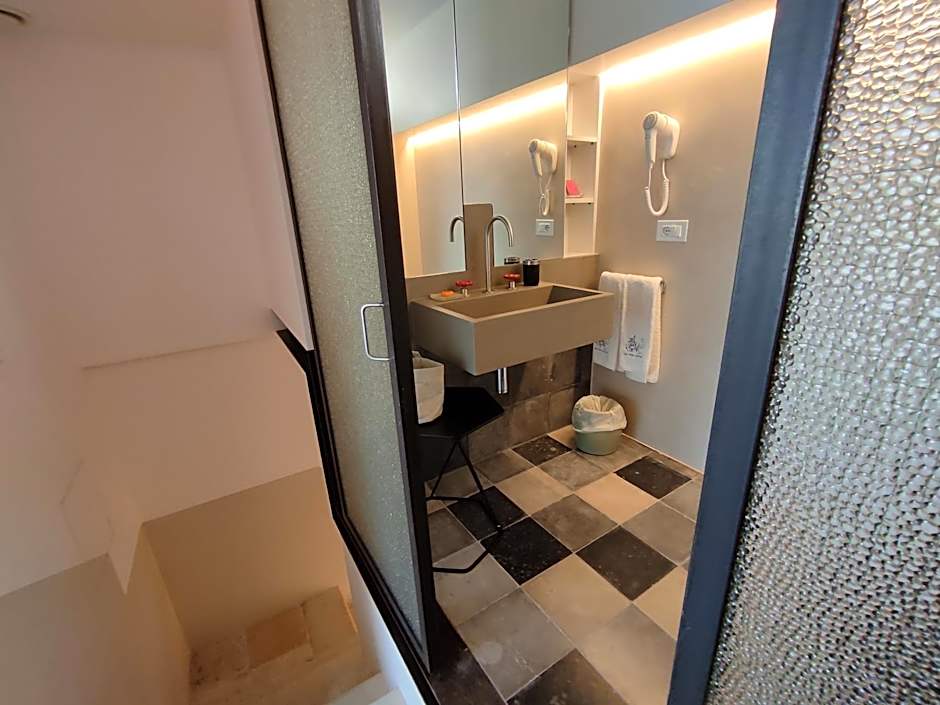 Antico Mondo Rooms & Suites