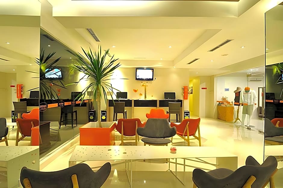 HOTEL and RESIDENCES Riverview Kuta - Bali (Associated HARRIS)