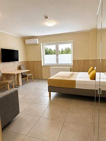 Economy Double Room