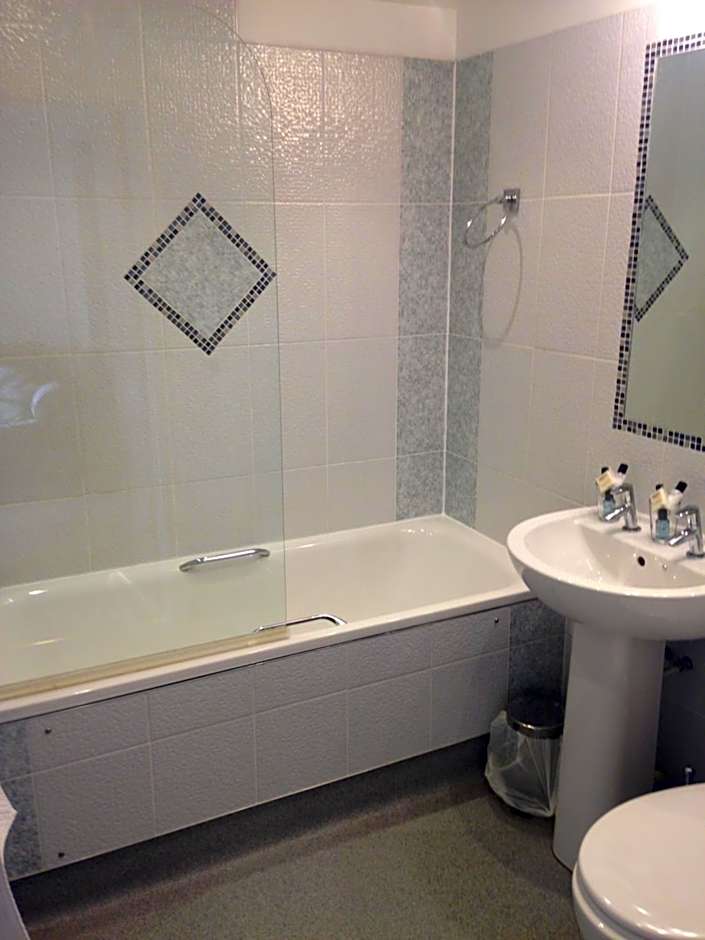 The Elephant & Castle Hotel