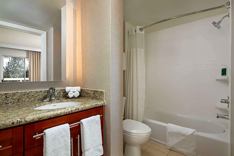 Sonesta ES Suites Carmel Mountain - San Diego