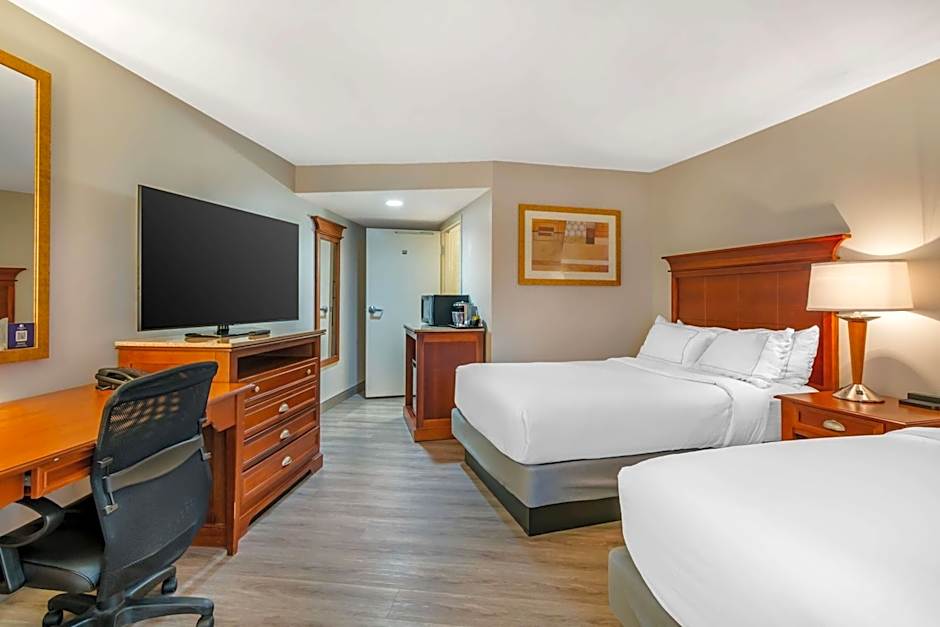 DoubleTree By Hilton Jefferson City