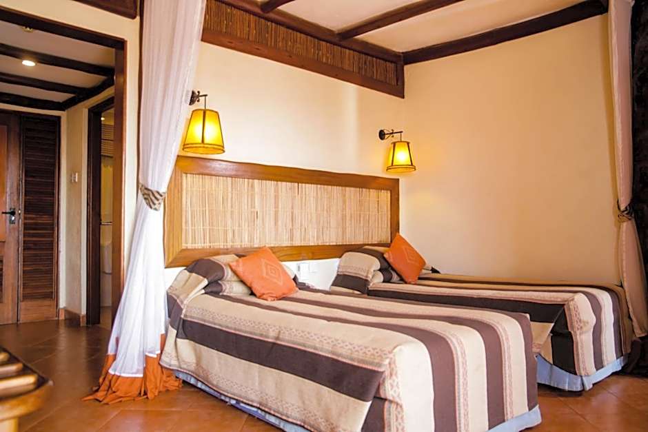 Kilaguni Serena Safari Lodge