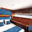 Le VIP Paris - Yacht Hotel
