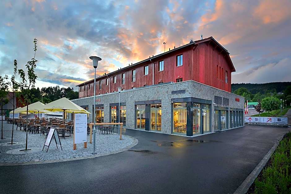 Hotel Element