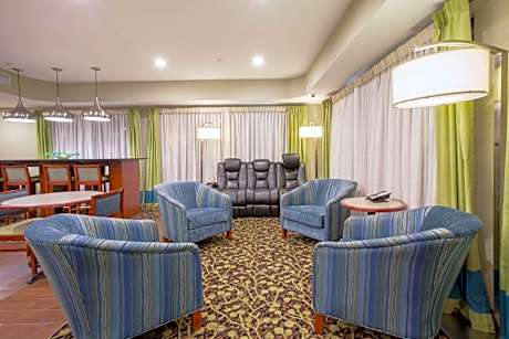 Baymont by Wyndham Thornton