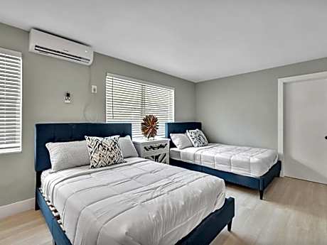 The Shell on Walnut Studio Hollywood Beach Free Parking