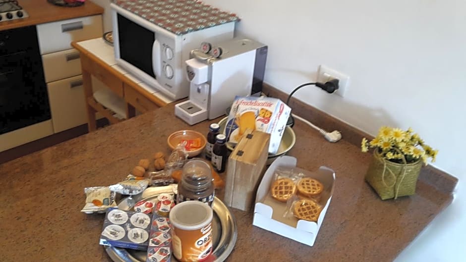 Bed&Breakfast "Fiorella" sul Lago