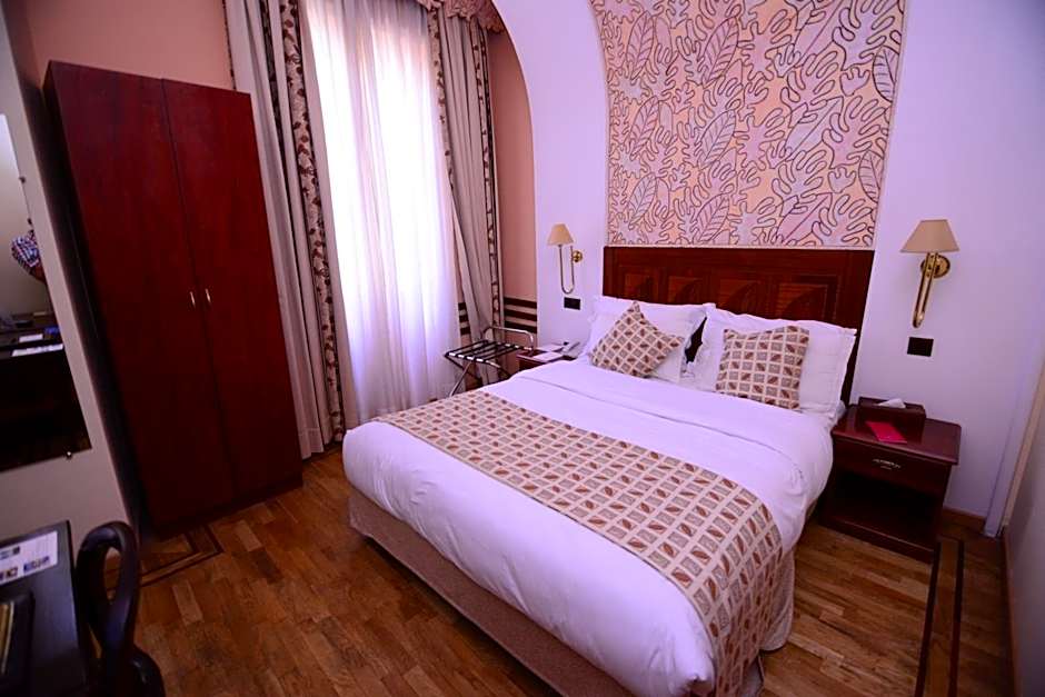 Grand Hotel Villa de France