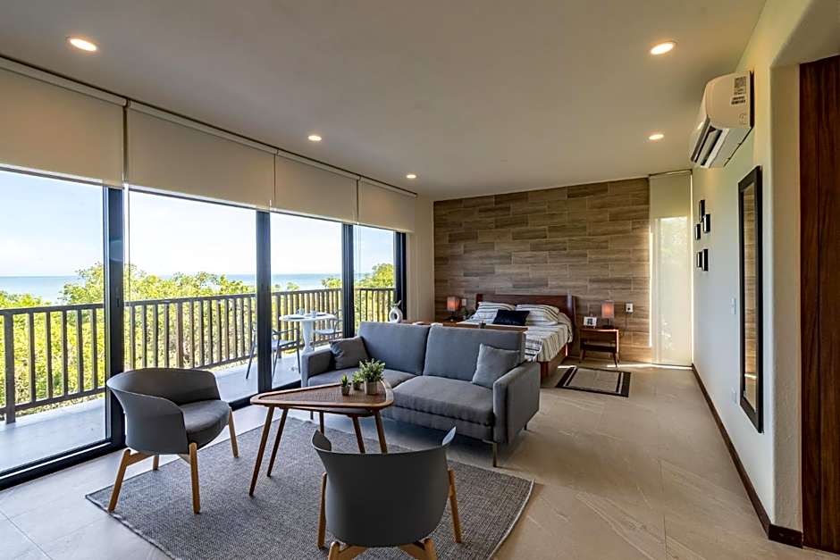 Ocean View Loft in Punta Cocos - D102