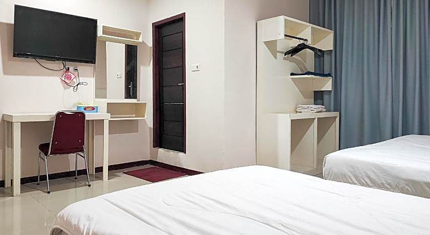 RedDoorz @ Arafah Hotel 2 Sungai Penuh Kerinci