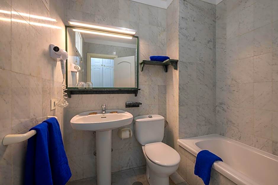 Apartamentos Marola-Portosin