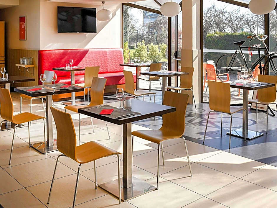 ibis Saintes