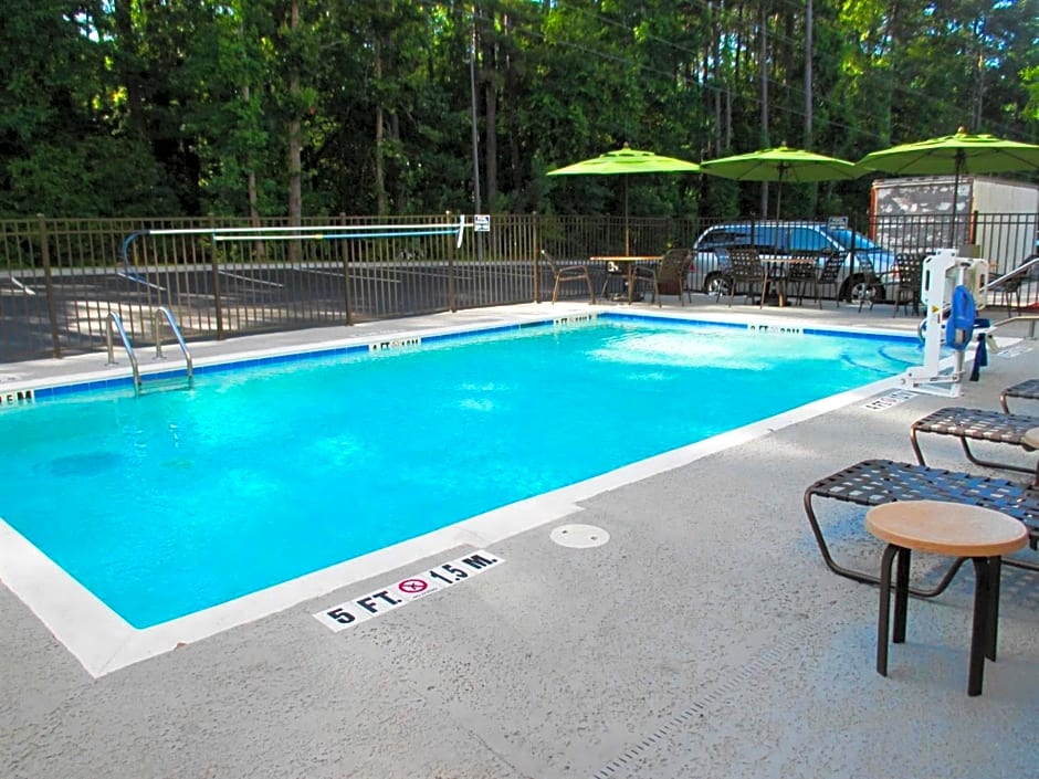 Best Western Plus North Savannah