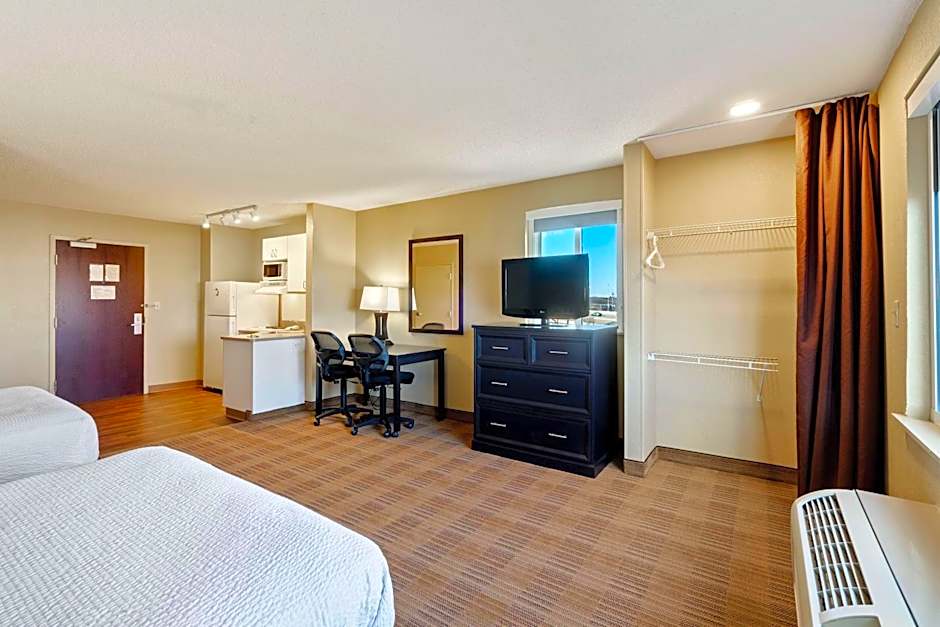Photo 1 of 10 of Studio 2 Double Beds