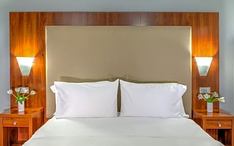 Suite 1 King, Sofa bed